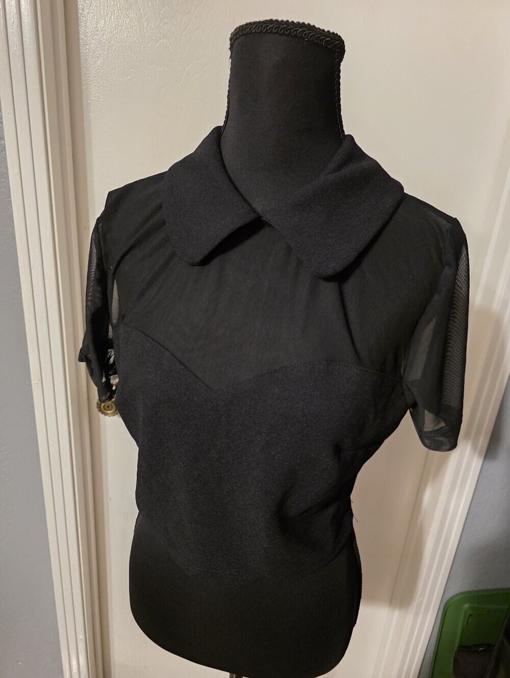SHEIN Black Mesh Yoke Peter Pan Collar Crop Top